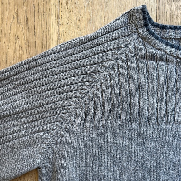 Columbia Ribbed Knit - Picture 4 of 8